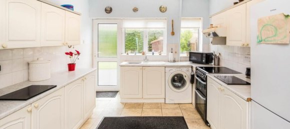 3 bedrooms Bungalow in Buckley, United Kingdom No. 2100 7