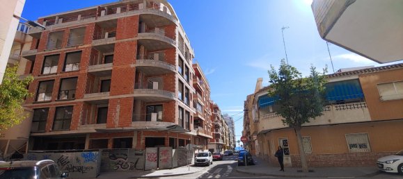 2 bedrooms Apartment in Torrevieja, Spain No. 11124 4