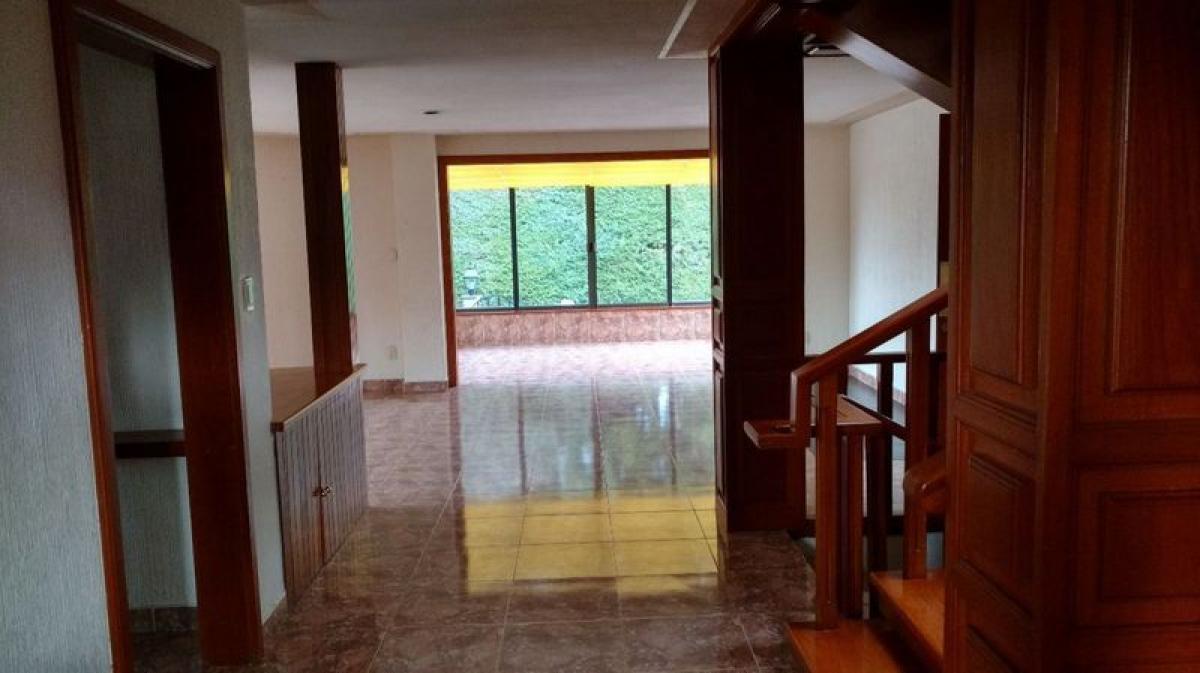 Casa de 3 dormitorios en Ciudad López Mateos, Mexico No. 214996