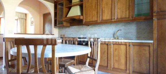 3 bedrooms Apartment in Paullo, Italy No. 305971 9