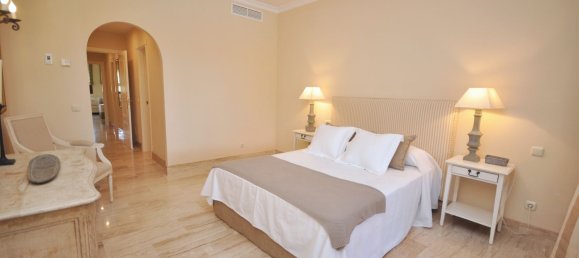 2 bedrooms Apartment in Estepona, Spain No. 156063 18