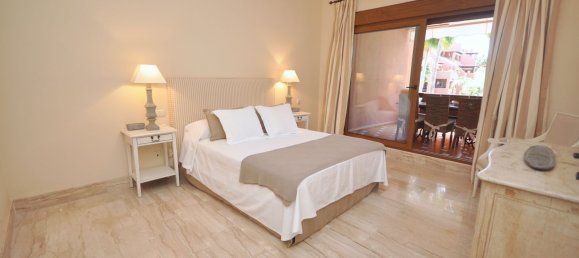 2 bedrooms Apartment in Estepona, Spain No. 156063 16