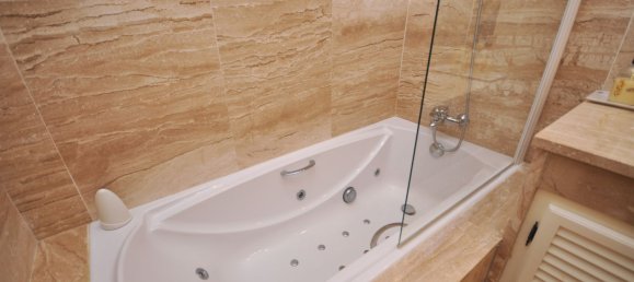 2 bedrooms Apartment in Estepona, Spain No. 156063 28