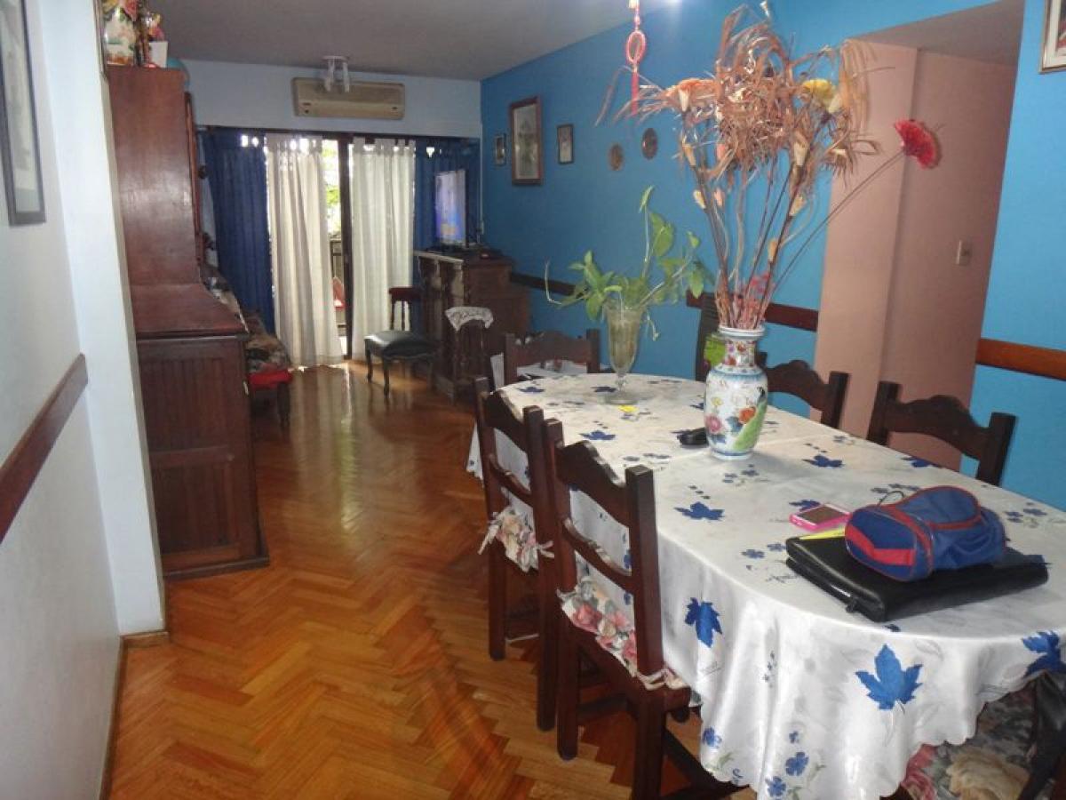3 bedrooms Apartment in Buenos Aires, Argentina No. 102856