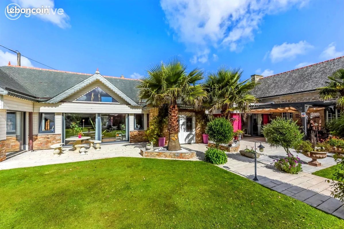 3 chambres Maison à Le Folgoët, France No. 284640