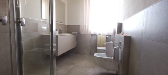 Квартира с 8 комнатами в Санта Кроче суль Арно, Италия № 38643 89