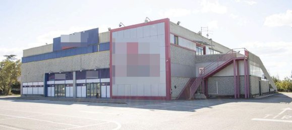 3500m² Warehouse in Cortona, Italy No. 190006 12