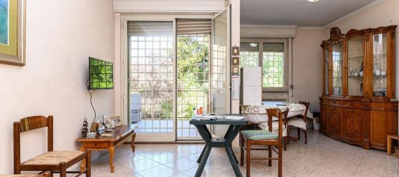 3 bedrooms Apartment in Rome, Italy No. 330726 3