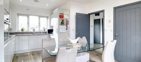 3 Schlafzimmer Haus in Biggin Hill, United Kingdom, Nr. 4735 5