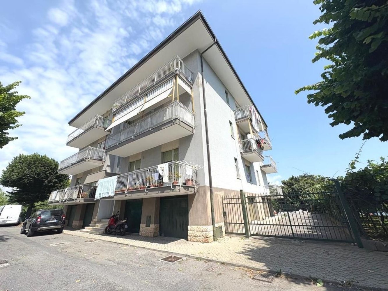2-Zimmer Wohnung in Borghetto Santo Spirito, Italy, Nr. 261291