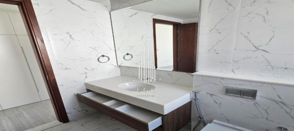 4 Schlafzimmer Villa in Abu Dhabi, UAE, Nr. 93636 11