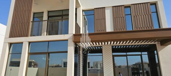 4 Schlafzimmer Villa in Abu Dhabi, UAE, Nr. 93636 13