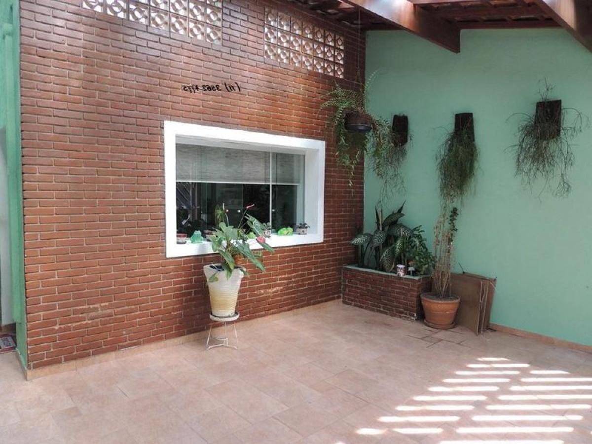 Дом с 3 спальнями в Сан-Паулу, Бразилия № 442873