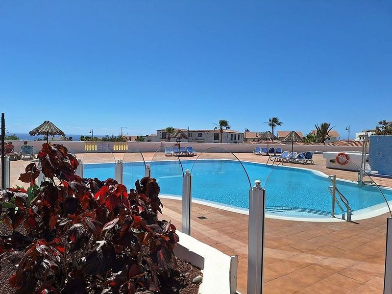 2 bedrooms Penthouse in San Miguel de Abona, Spain No. 230739