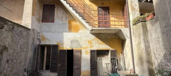 6 rooms House in Meina, Italy No. 37732 34