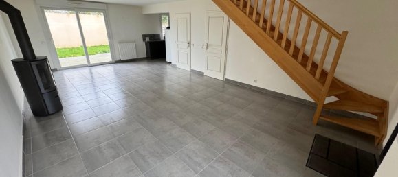 Casa de 3 dormitorios en Saint-Jean-de-Beauregard, France No. 182989 4