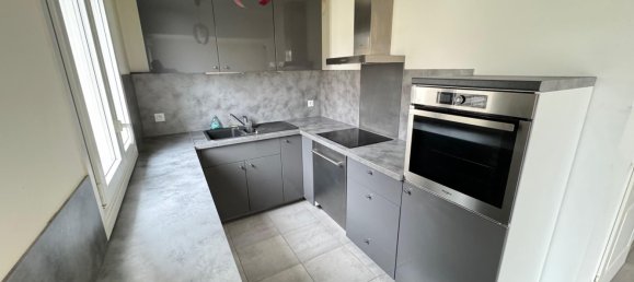 Casa de 3 dormitorios en Saint-Jean-de-Beauregard, France No. 182989 3