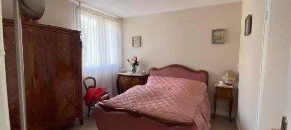 2 chambres Duplex à Bourges, France No. 93605 5