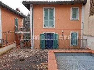 2 bedrooms Apartment in Cetona, Italy No. 268331