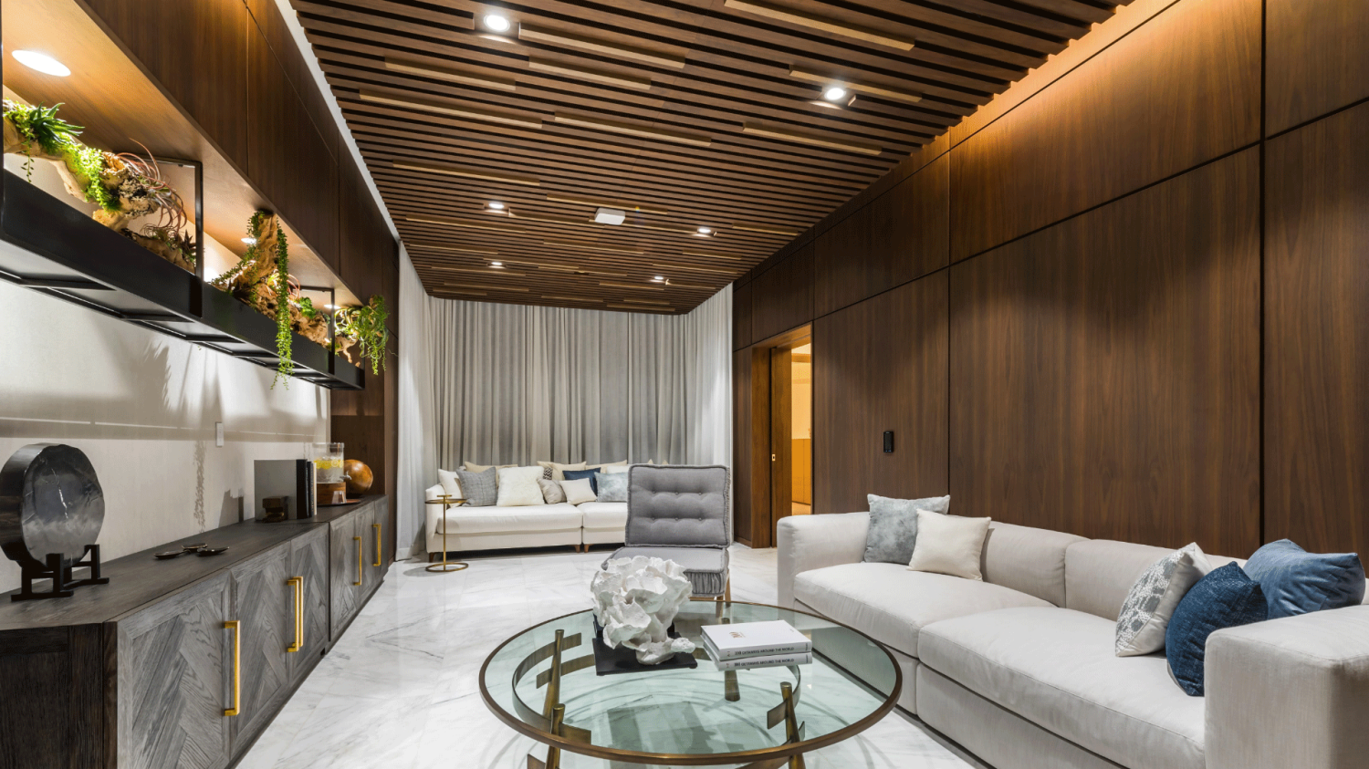 3 dormitorios apartamento en venta en Miami, Miami-Dade, Florida, USA № 616078