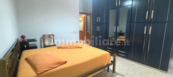 2 bedrooms Apartment in Bari, Italy No. 71255 5
