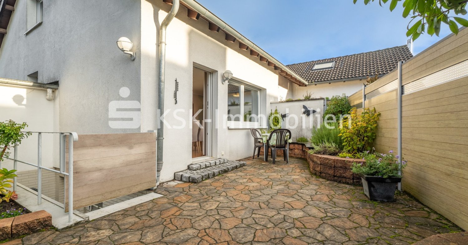 Дуплекс с 4 спальнями в Рейн-Эрфт, Германия № 211888