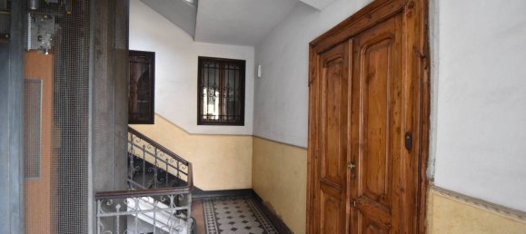 3 bedrooms Apartment in Turin, Italy No. 318615 2