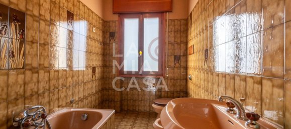 9 rooms House in Follina, Italy No. 77057 15
