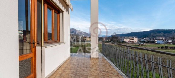 9 rooms House in Follina, Italy No. 77057 10