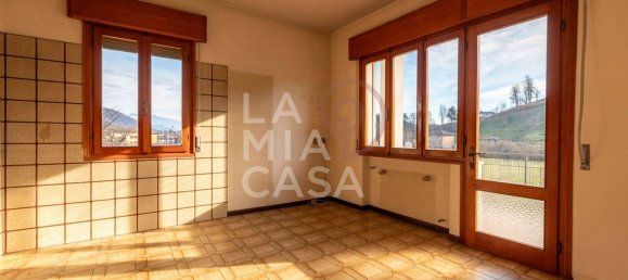 9 rooms House in Follina, Italy No. 77057 12