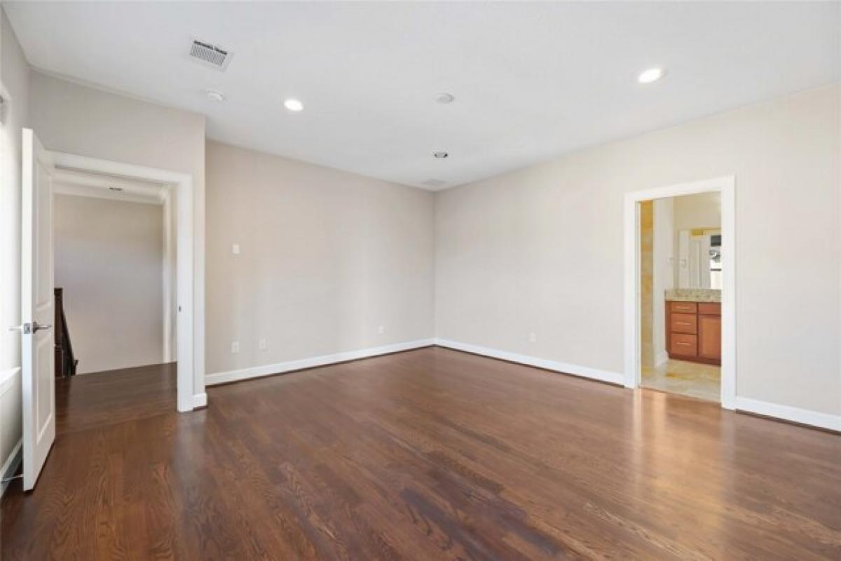 Дом с 3 спальнями в Houston, США № 439178