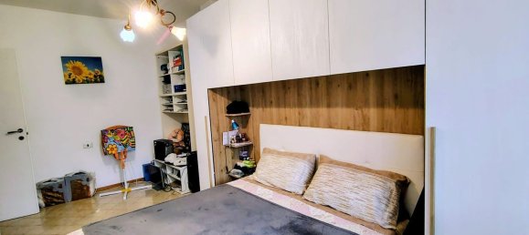 4 bedrooms Apartment in Carrara, Italy No. 319540 8