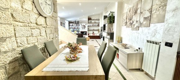 4 bedrooms Villa in Ferrazzano, Italy No. 375817 4