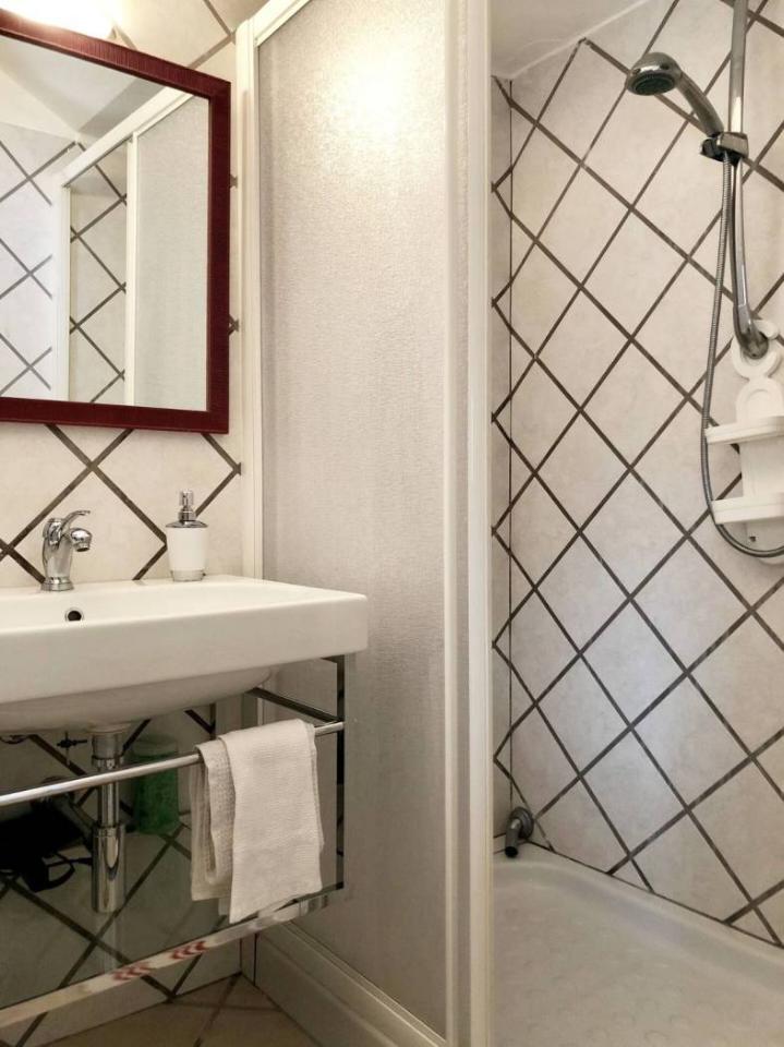 2 rooms Villa in Pula, Italy No. 65239