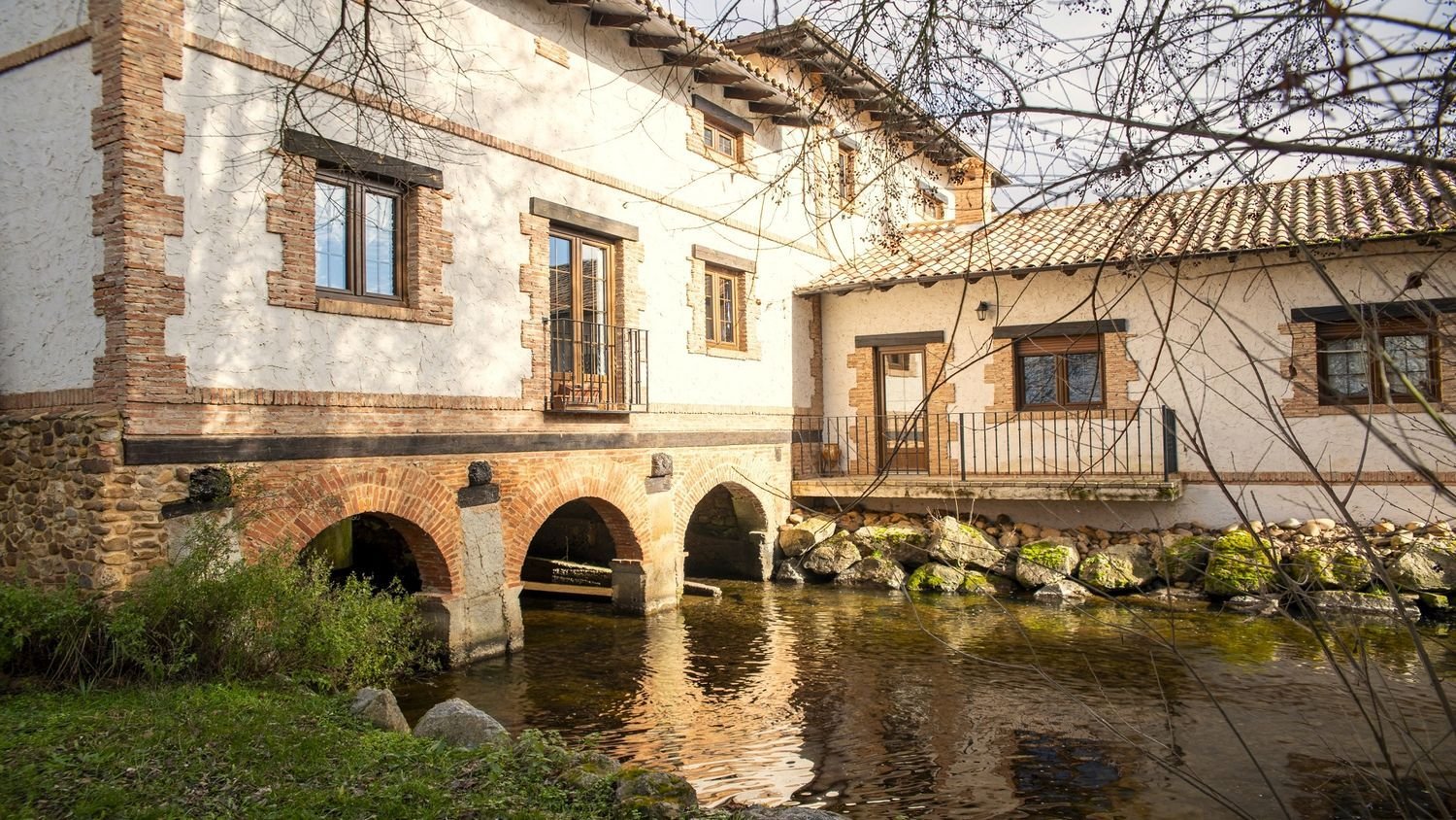 Дом с 9 спальнями в Асторга, Испания № 102581