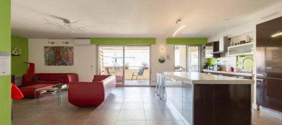 6 bedrooms Duplex in Marseille, France No. 339555 3