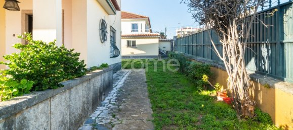 6 bedrooms Villa in Cascais, Portugal No. 108783 19
