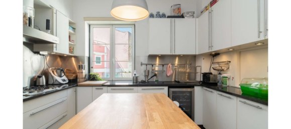 3 bedrooms Apartment in Lisbon, Portugal No. 122233 6