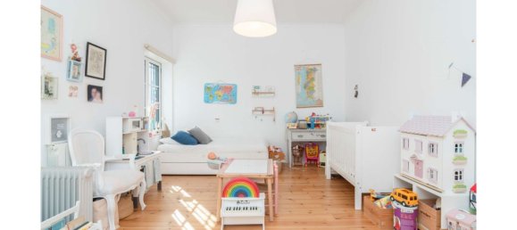 3 bedrooms Apartment in Lisbon, Portugal No. 122233 16