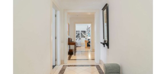 3 bedrooms Apartment in Lisbon, Portugal No. 122233 11