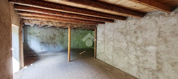 9 rooms House in Roana, Italy No. 279078 13