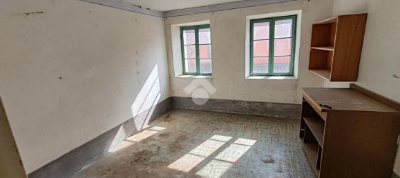 9 rooms House in Roana, Italy No. 279078 7