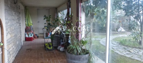 Casa de 3 dormitorios en Gard, France No. 330717 13