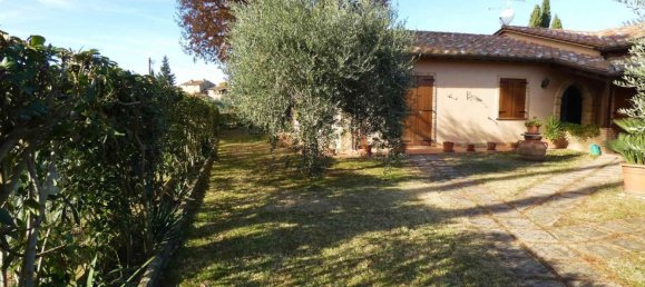 20 rooms House in Castiglione del Lago, Italy No. 147929 13