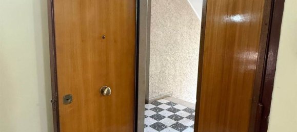 4 غرف نوم شقة في Cosenza, Italy رقم 312660 2