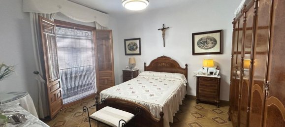 4 bedrooms House in Antequera, Spain No. 133640 22