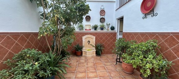 4 bedrooms House in Antequera, Spain No. 133640 2