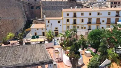 30 Schlafzimmer Gewerbliche Immobilie in Ibiza, Spain, Nr. 211062