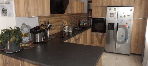 4 bedrooms Villa in Marnaz, France No. 190042 2