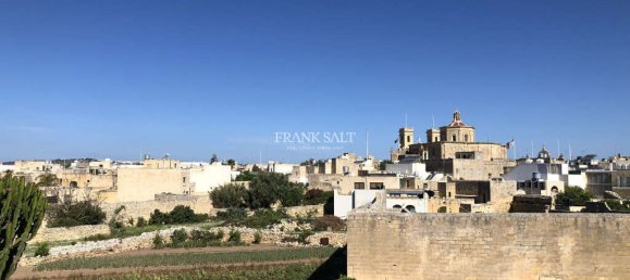 3 bedrooms House in Zebbug, Malta No. 11267 12